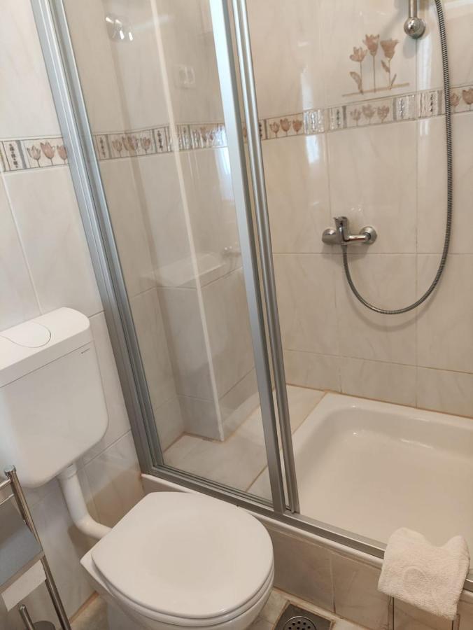 Villa Niko Podstrana Esterno foto