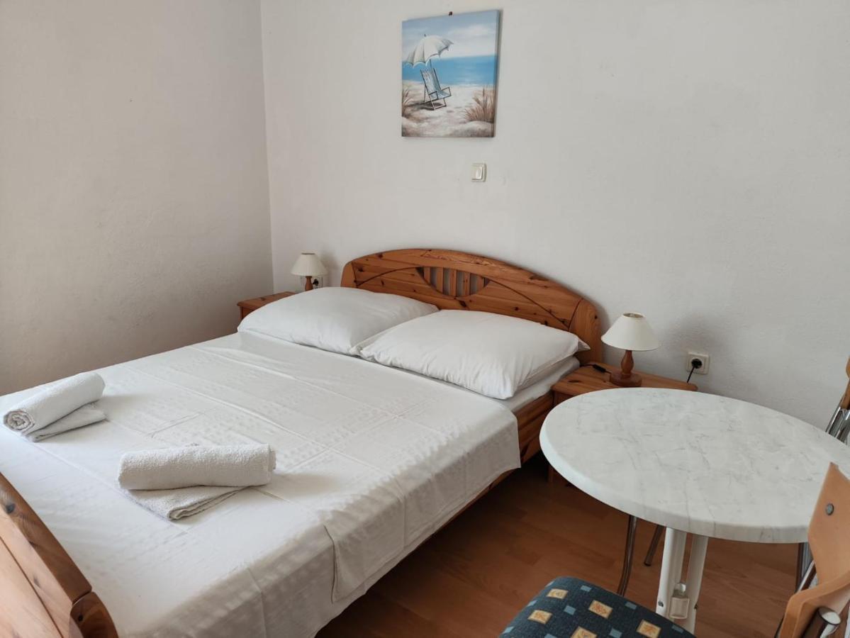 Villa Niko Podstrana Esterno foto