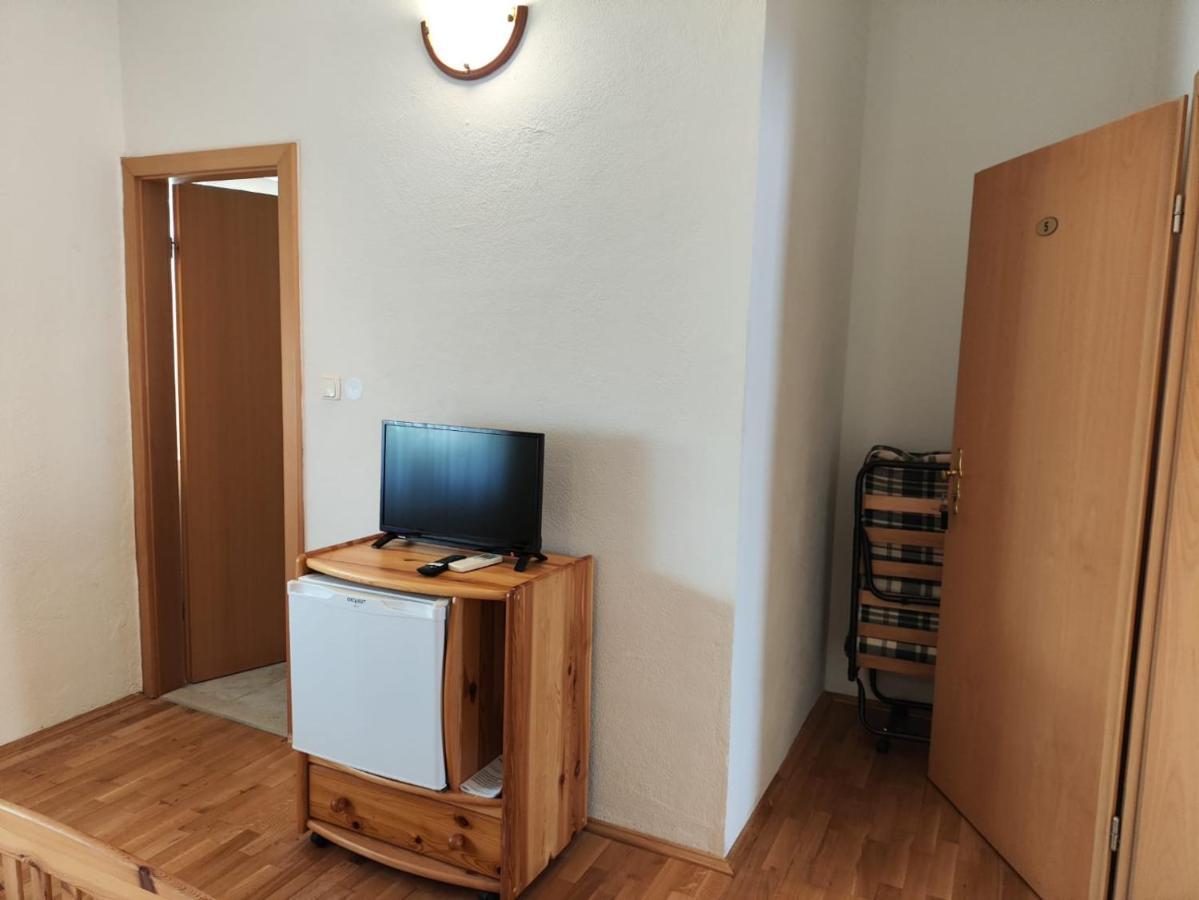 Villa Niko Podstrana Esterno foto